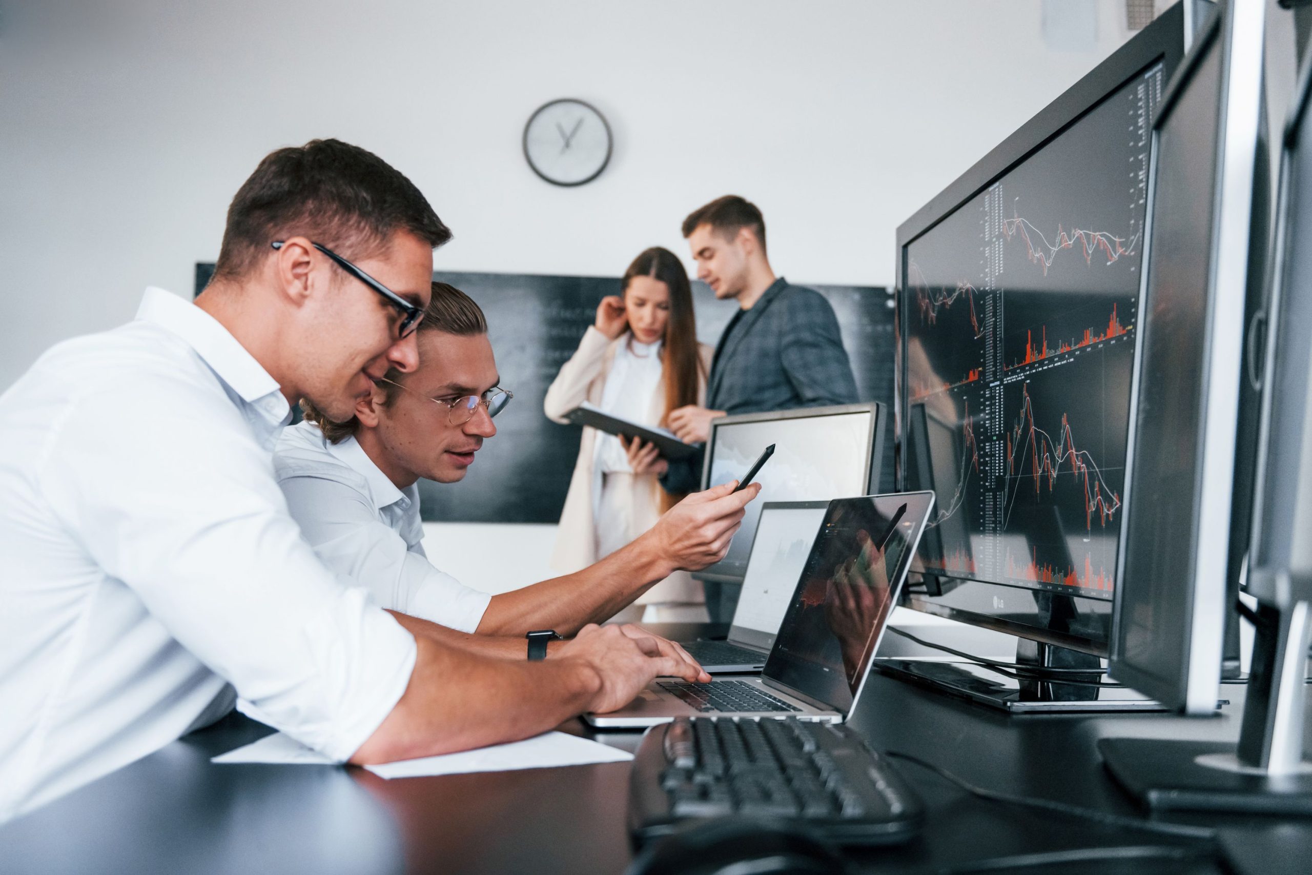 Reimagining Finance Operations: LiveFlow’s Lasse Kalkar and Anita Koimur on Building an AI-Native ERP for Continuous Close