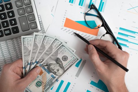 7 Ways a CPA Can Improve Your Business Cash Flow Management
